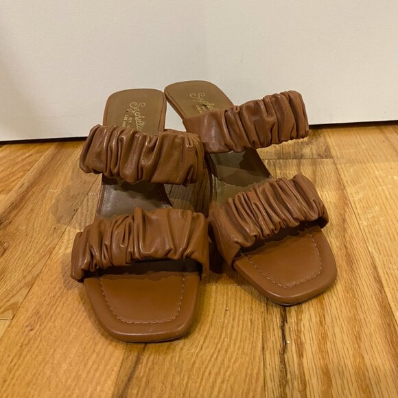 Seychelles Leeward Mules - Picture 4 of 6